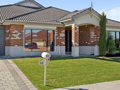 82 Amethyst Parkway, Aveley WA 6069