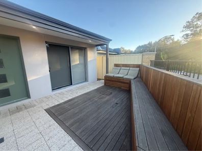 12 Montclair Cre, Success WA 6164