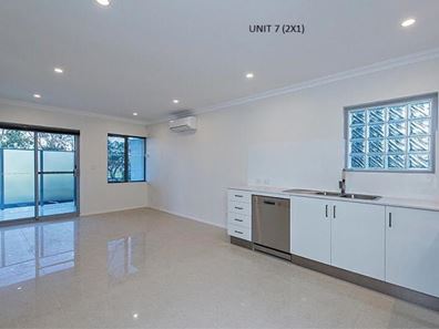 7/377 Daly Street, Cloverdale WA 6105