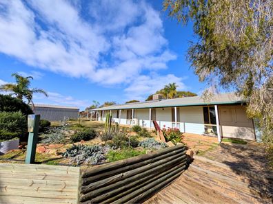 10 Bedford Street, Kellerberrin WA 6410