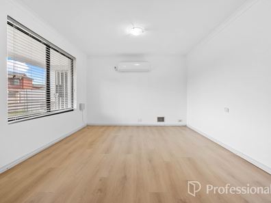 8 Sherlock Court, Waikiki WA 6169