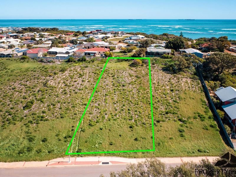 72 Stillwater Avenue, Drummond Cove WA 6532