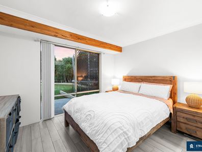 4 Dancy Way, Seville Grove WA 6112