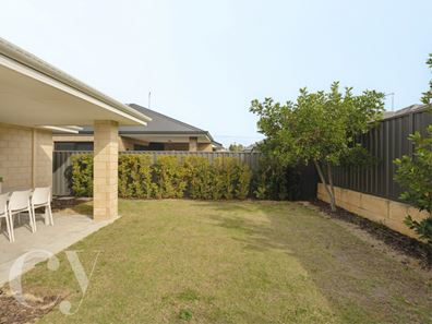 5 Auburn Vista, Brabham WA 6055