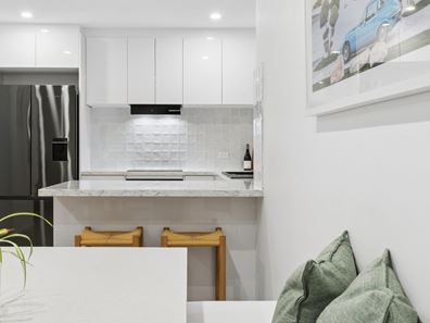 357 North Beach Road, Karrinyup WA 6018