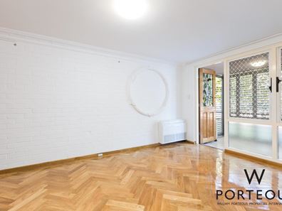 1/28 The Avenue, Crawley WA 6009