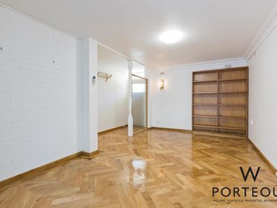 1/28 The Avenue, Crawley WA 6009