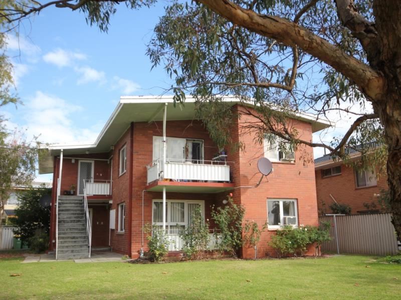 2/1 RANELAGH CRESCENT, South Perth