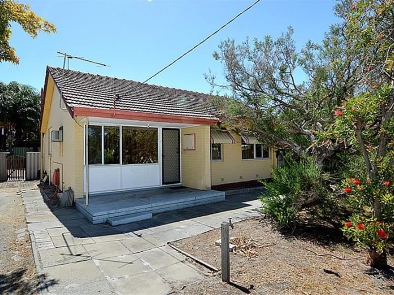 3 Letsom Way, Langford WA 6147