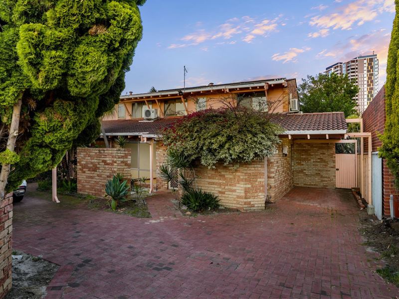 3/6 Forbes Road, Applecross WA 6153