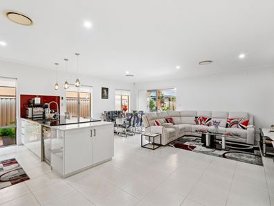 87 Bradstocks Grove, Southern River WA 6110