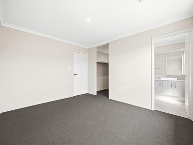 5 Citrine Way, Karnup WA 6176