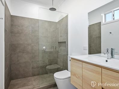 77 Ardagh Avenue, Kalgoorlie WA 6430
