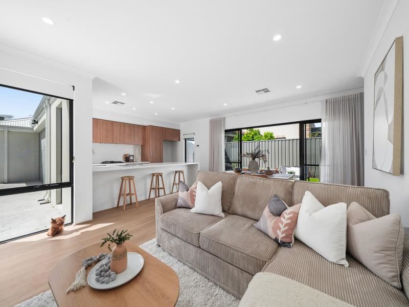 21B Broadway, Bassendean