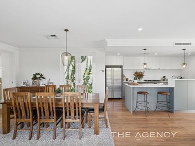 29 Hicks Way, Hillarys WA 6025