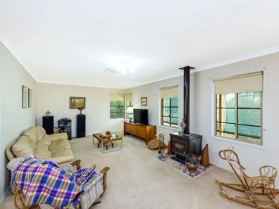 30 Panmure Road, York WA 6302