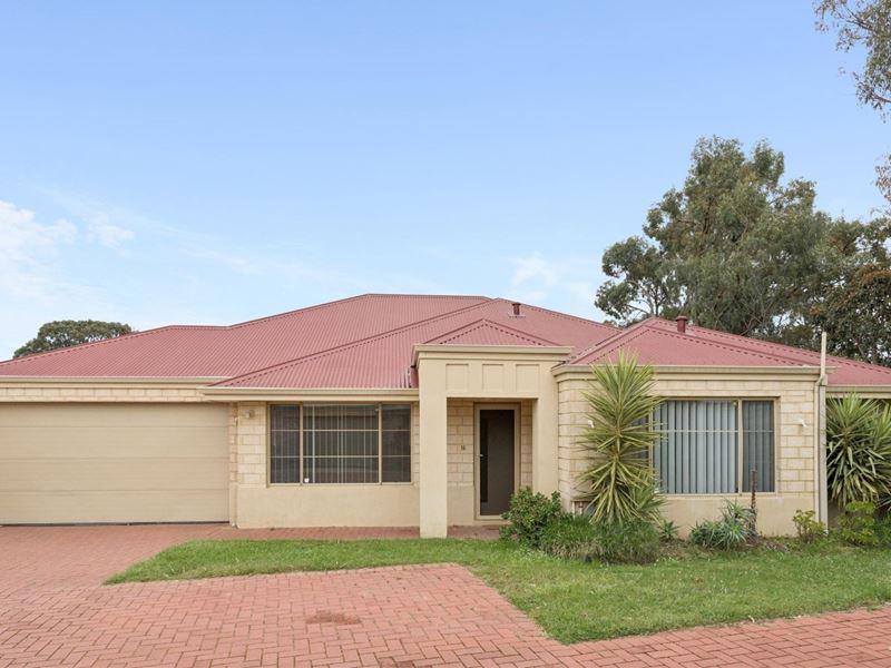 15 Yaroomba Place, Clarkson WA 6030