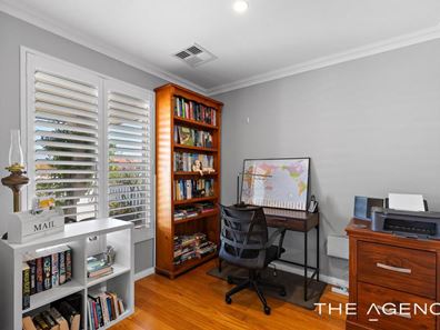 8 Clarity Elbow, Atwell WA 6164