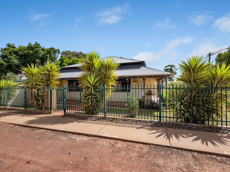 32 Clancy Street, Boulder