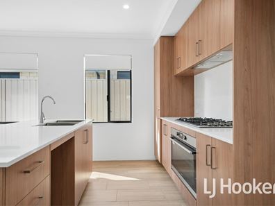9 America  Street, Two Rocks WA 6037