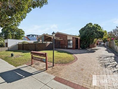 4/65 Lockhart Street, Como WA 6152
