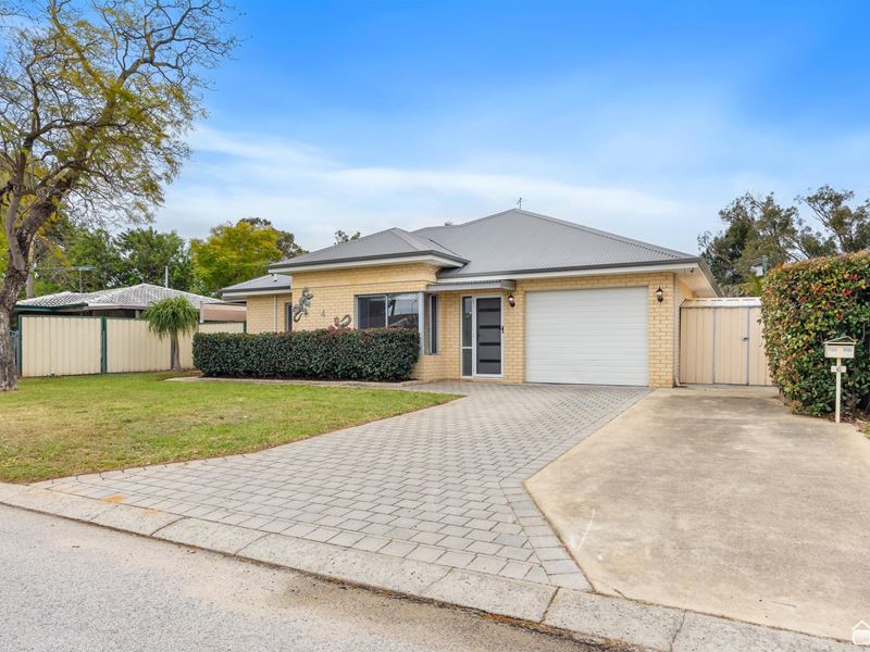 4 Jannali Way, Armadale WA 6112