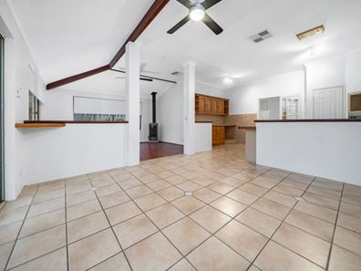 22 Sherlock Rise, Carramar WA 6031