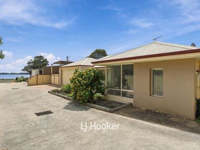 2/373 Old Coast Road, Australind WA 6233