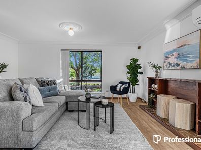 14A Claygate Way, Kingsley WA 6026