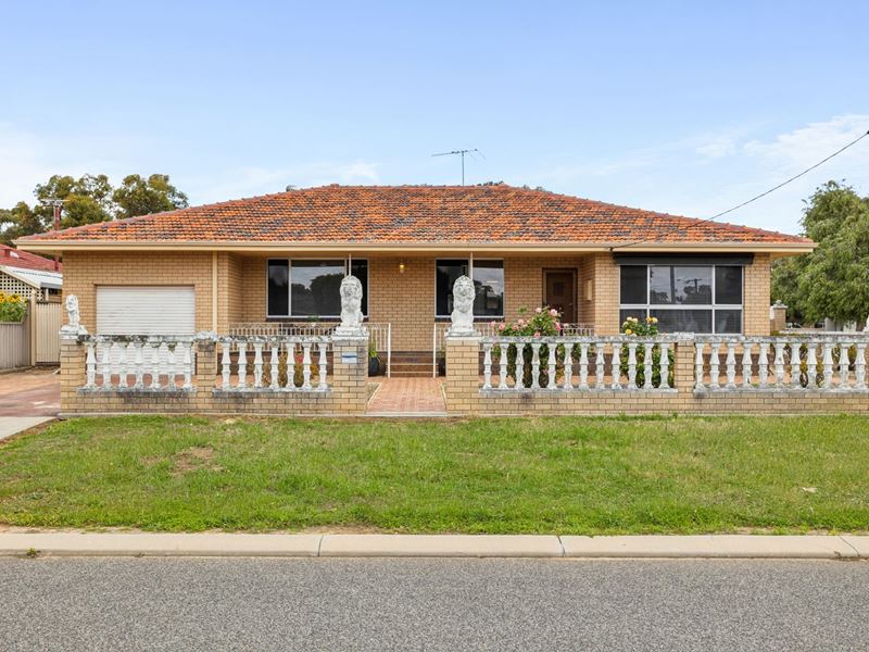 7 Taylor Crescent, Midland WA 6056