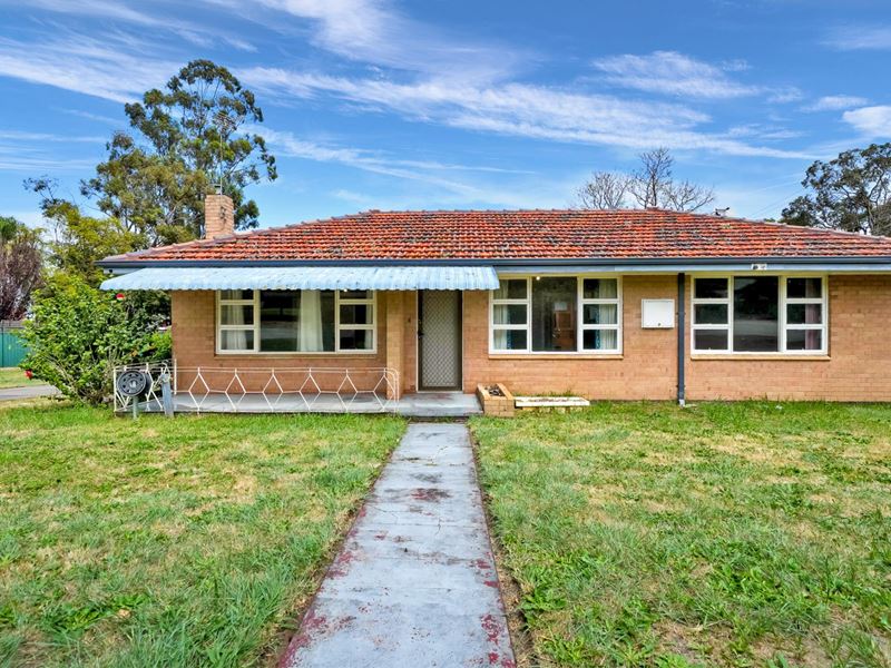 28 Burrell  Street, Byford WA 6122