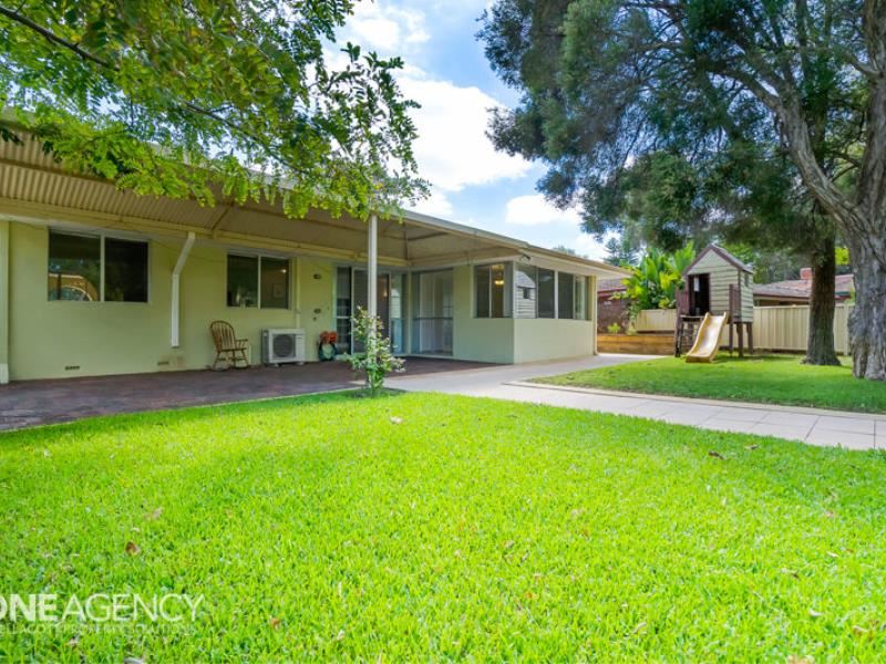 38 Regency Drive, Thornlie WA 6108