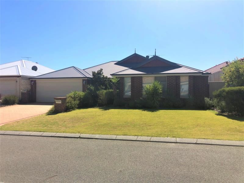 11 Rossmore Drive, Madeley WA 6065