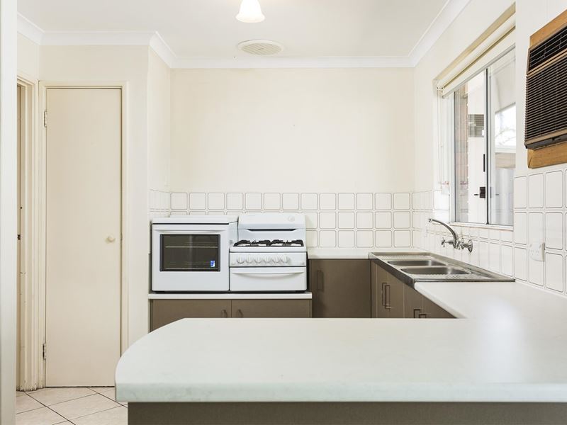 2/140 Cammillo Road, Camillo