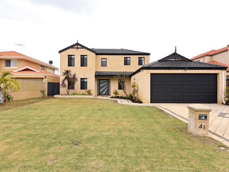 41 Halifax Boulevard, Mindarie WA 6030