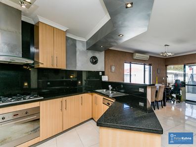 16A Linton Place, Morley WA 6062