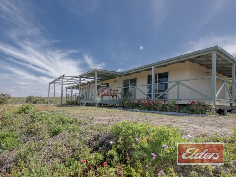 113 Native Dog Beach Road, Bremer Bay WA 6338