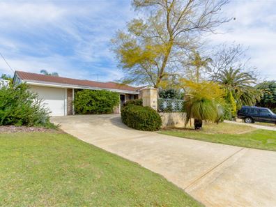 photo Wonambi Way Wanneroo 5 wonambi way wanneroo wa 6065 sold
