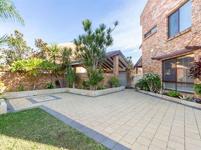 2/40 Congdon Way, Booragoon WA 6154