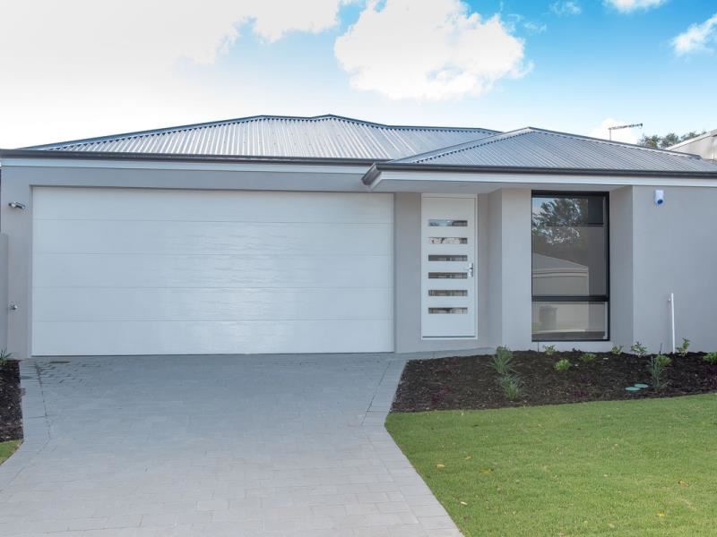 2/13 Oxley Avenue, Padbury