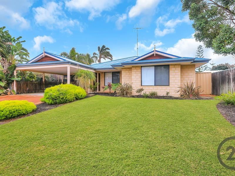 14 Bethel Corner, Halls Head WA 6210