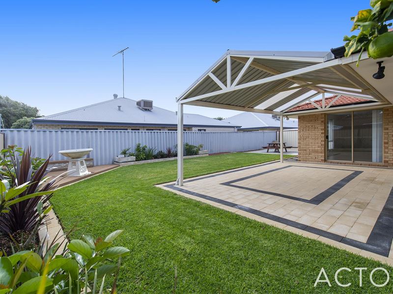 2/10 Linley Road, Wannanup