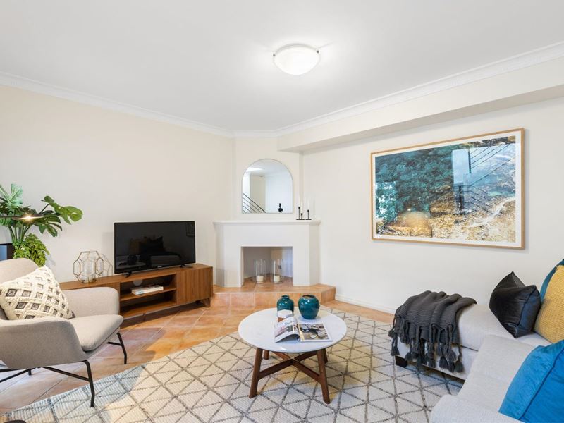 1/11 Leicester Street, Leederville