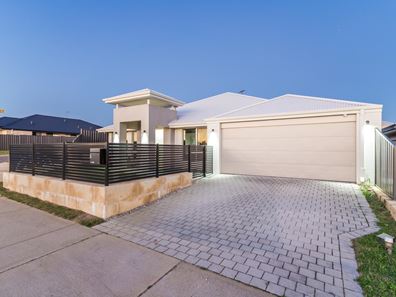 8 Linaker Street, Baldivis WA 6171