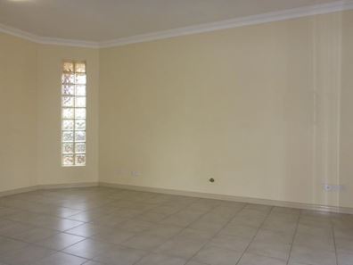1/170 Grand Promenade, Doubleview WA 6018