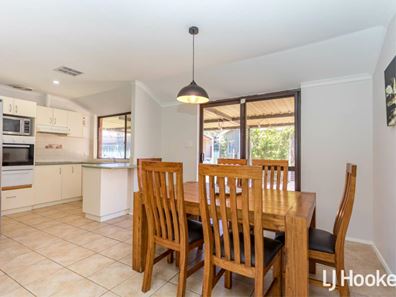 193 Berehaven Avenue, Thornlie WA 6108