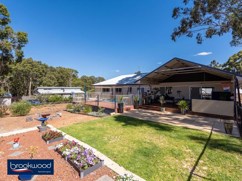 4 Parakeet Close, Mount Helena