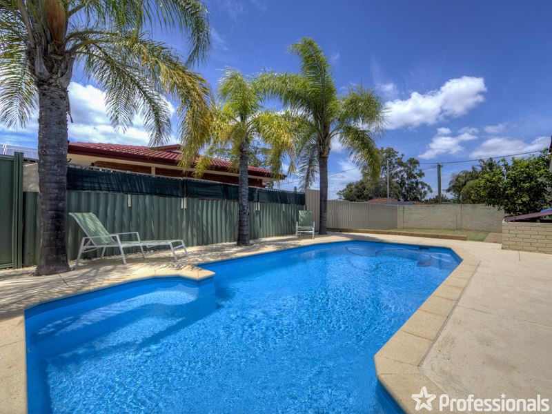 1 The Retreat, Forrestfield