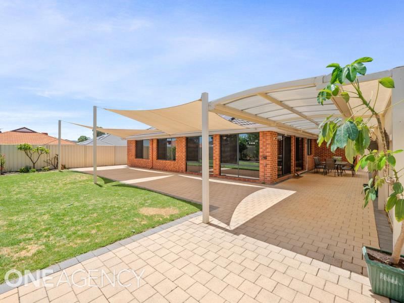 32 Fulmar Way, Seville Grove WA 6112