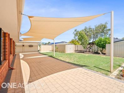 32 Fulmar Way, Seville Grove WA 6112